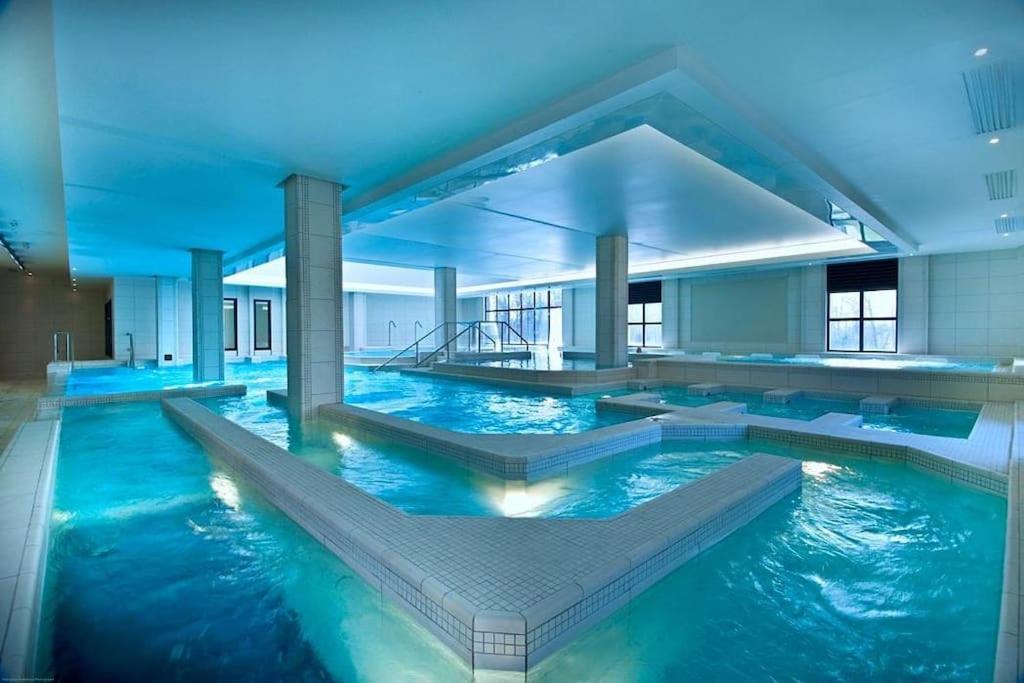 Appartement Wakandais-Proche Disney, Parking & Wifi 몽테브랭 외부 사진